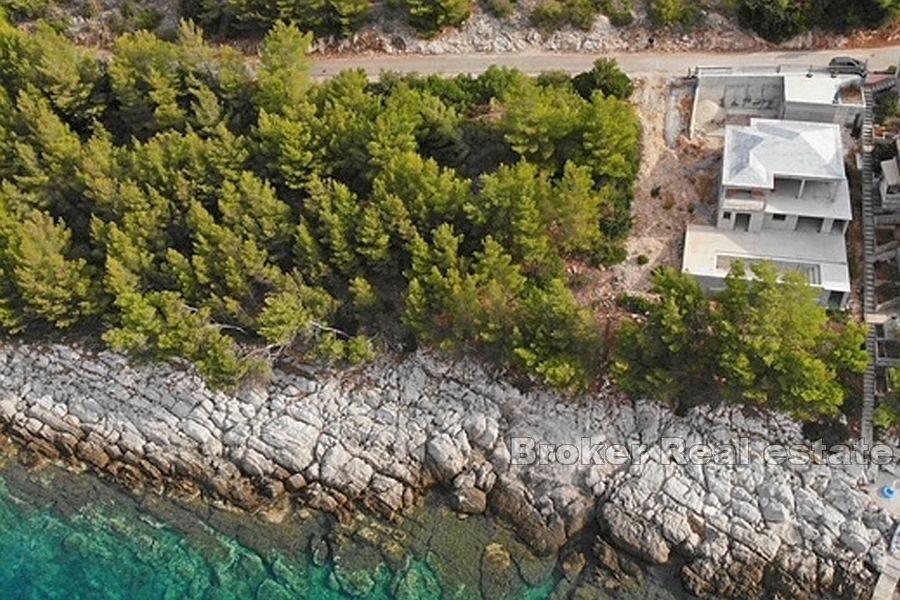 Isola di Korcula - Casa non finita con piscina, prima fila al mare