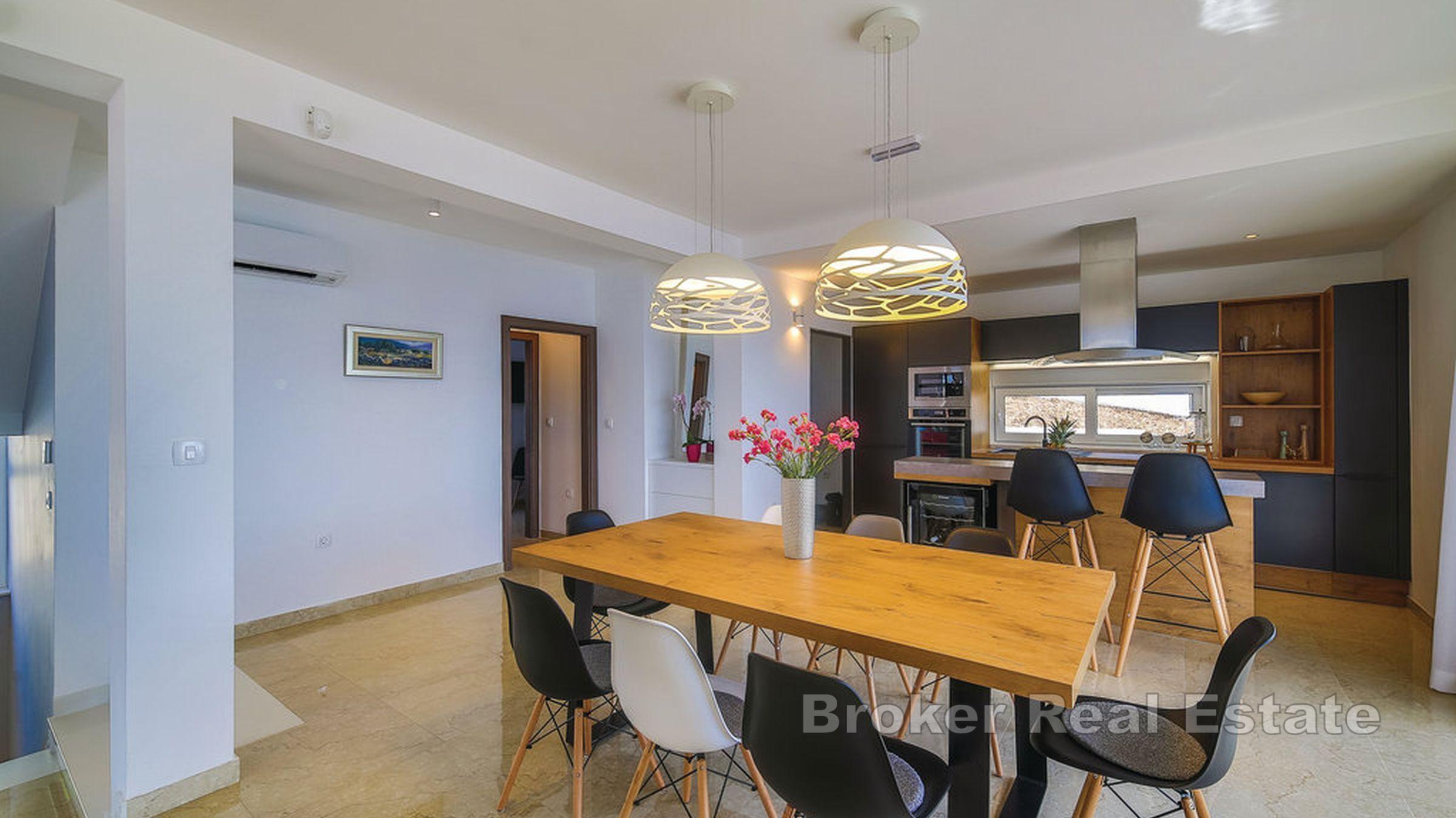 Île de Ciovo - Villa moderne avec vue dégagée