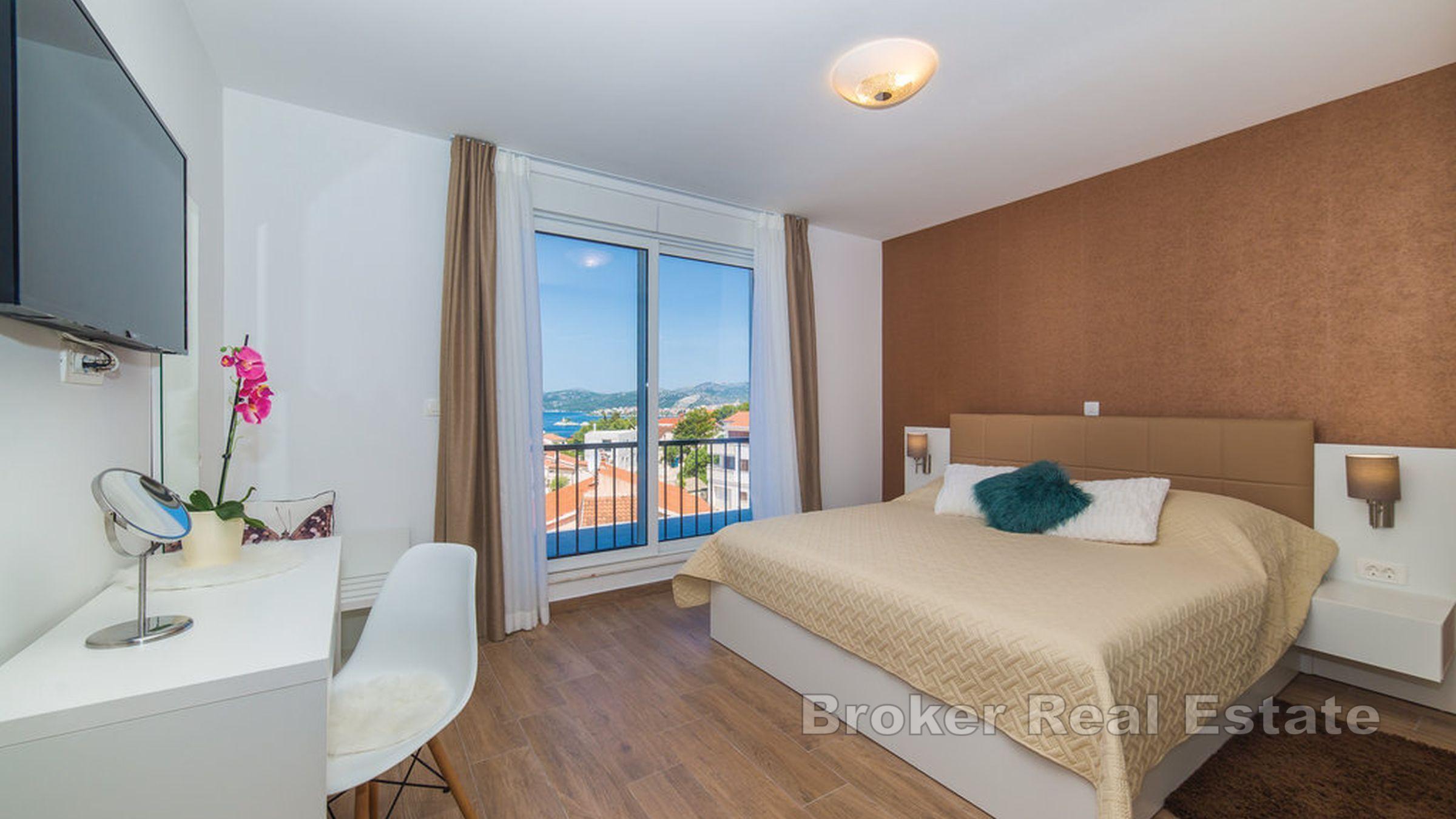 Île de Ciovo - Villa moderne avec vue dégagée