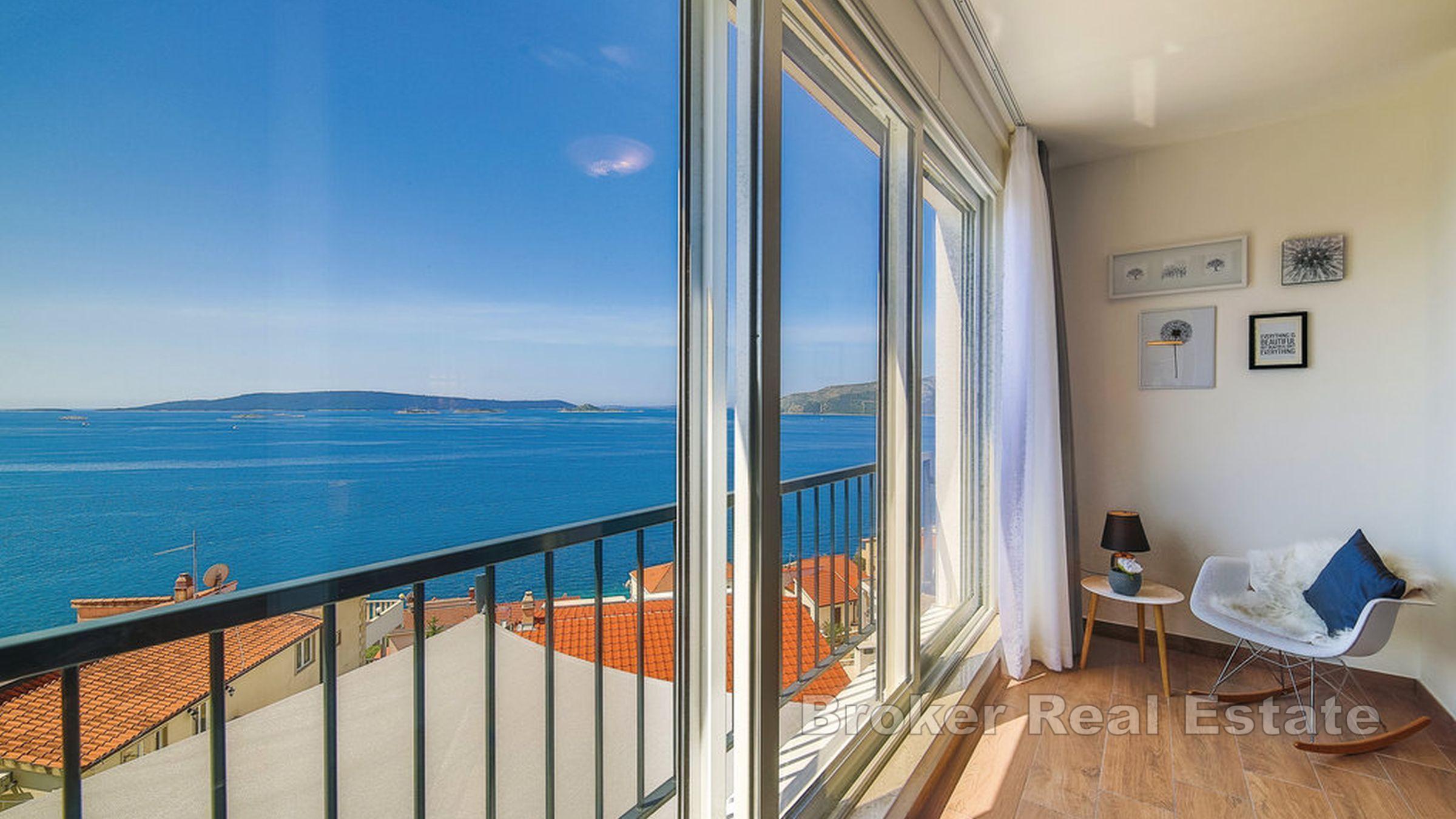 Île de Ciovo - Villa moderne avec vue dégagée