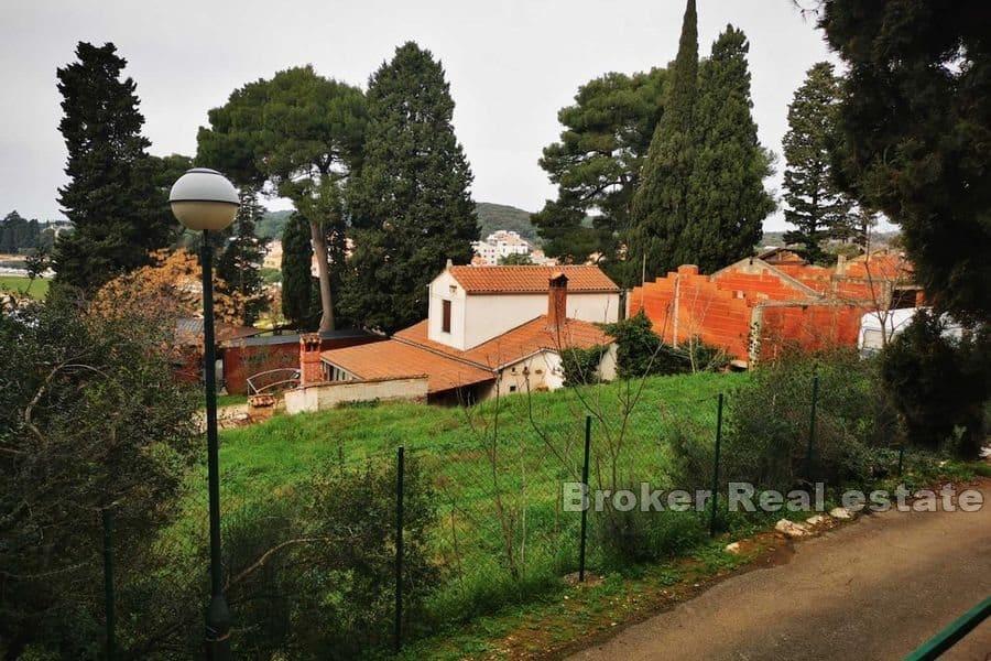 Rovinj - Maison à rénover avec vue mer