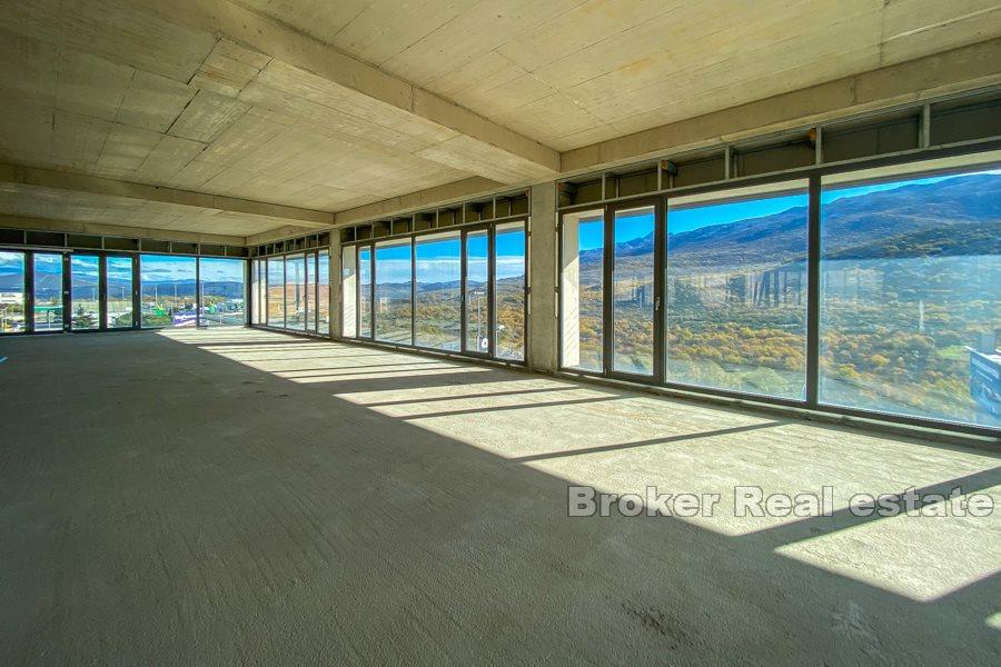 W pobliżu Splitu, Dugopolje - Powierzchnia biznesowa, 150 m2 i 550 m2