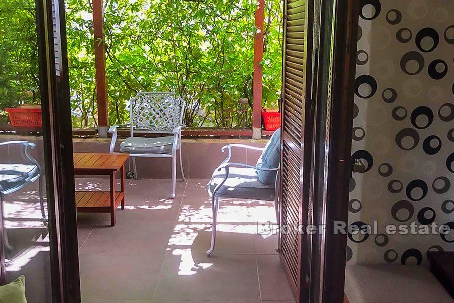 Остров Хвар, Врбоска - Привлекательная квартира, 45м2