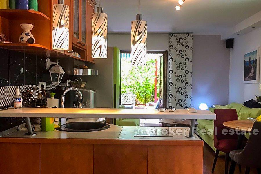 Остров Хвар, Врбоска - Привлекательная квартира, 45м2