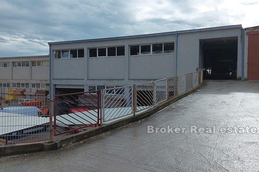 W pobliżu Splitu - biznes i przestrzeń magazynowa