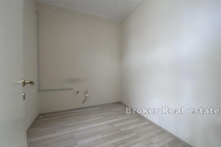 Split - Trstenik, przestrzeń biznesowa na parterze