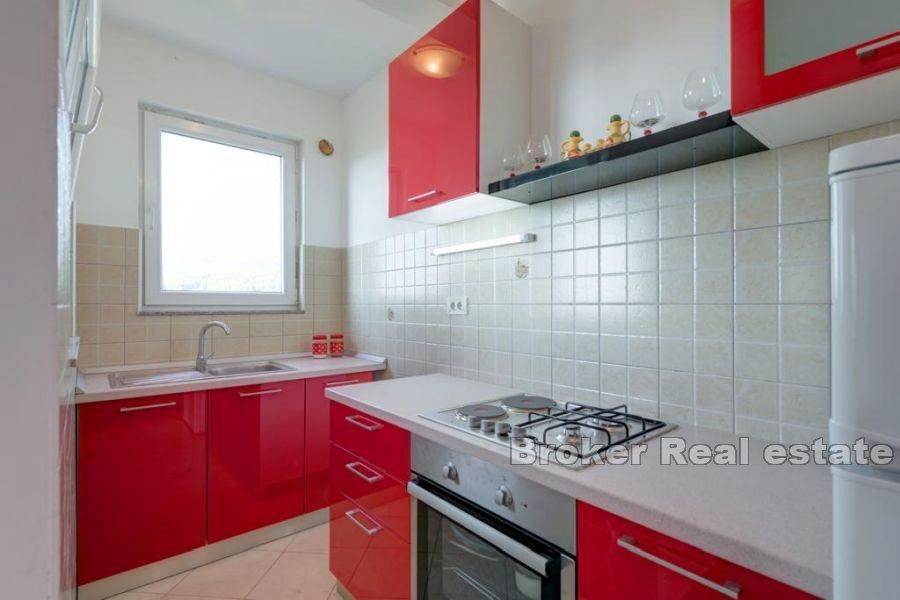 Podstrana - Immeuble avec vue sur la mer