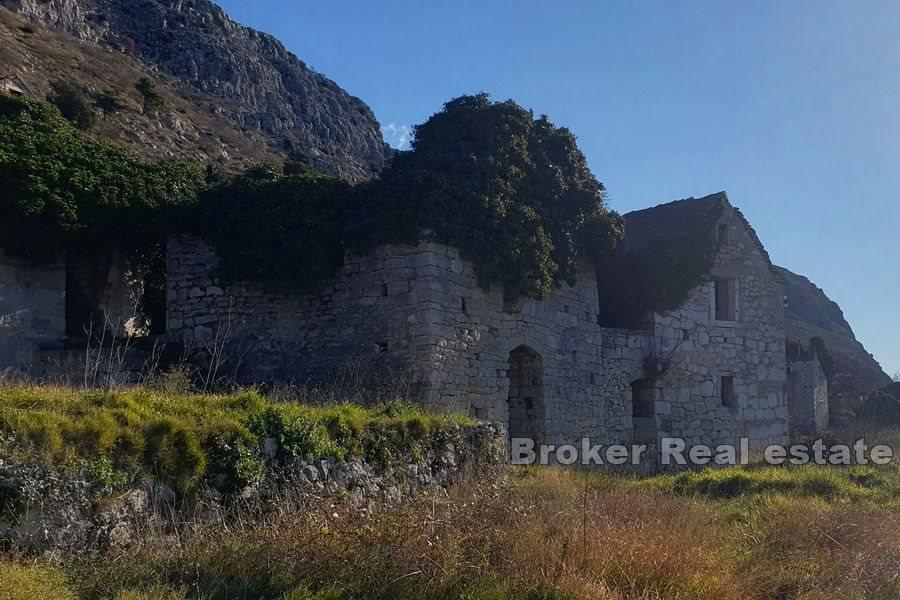 Blízko Splitu - Tradiční středomořský dům