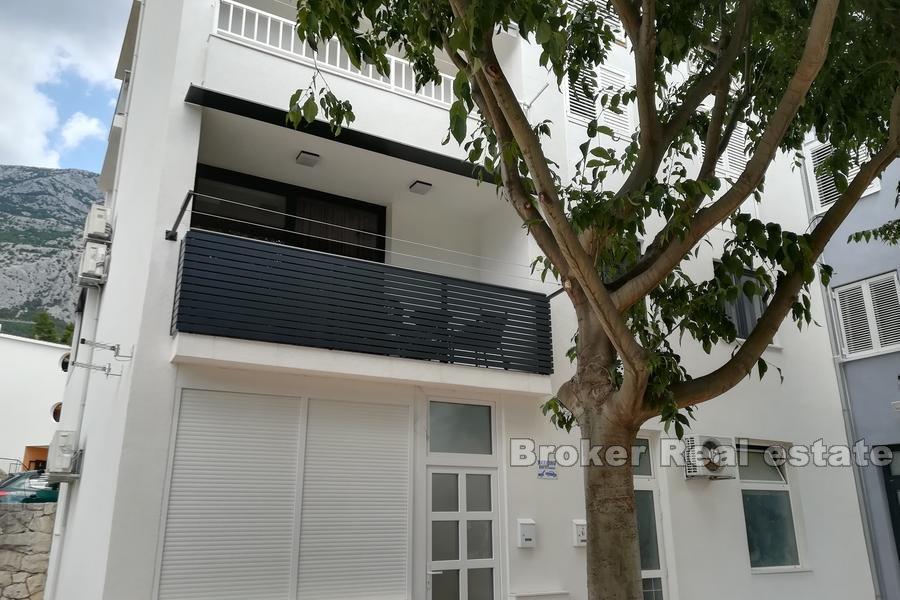 Makarska - Luxusní apartmán se dvěma ložnicemi