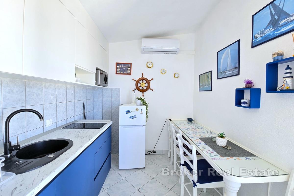 Hus med havsutsikt nära centrum