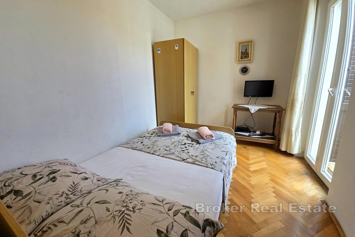 Haus mit Meerblick im Zentrum des Dorfes