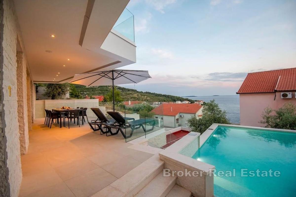 Роскошная вилла с бассейном