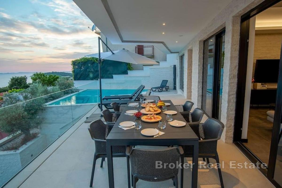 Luxusvilla mit Pool