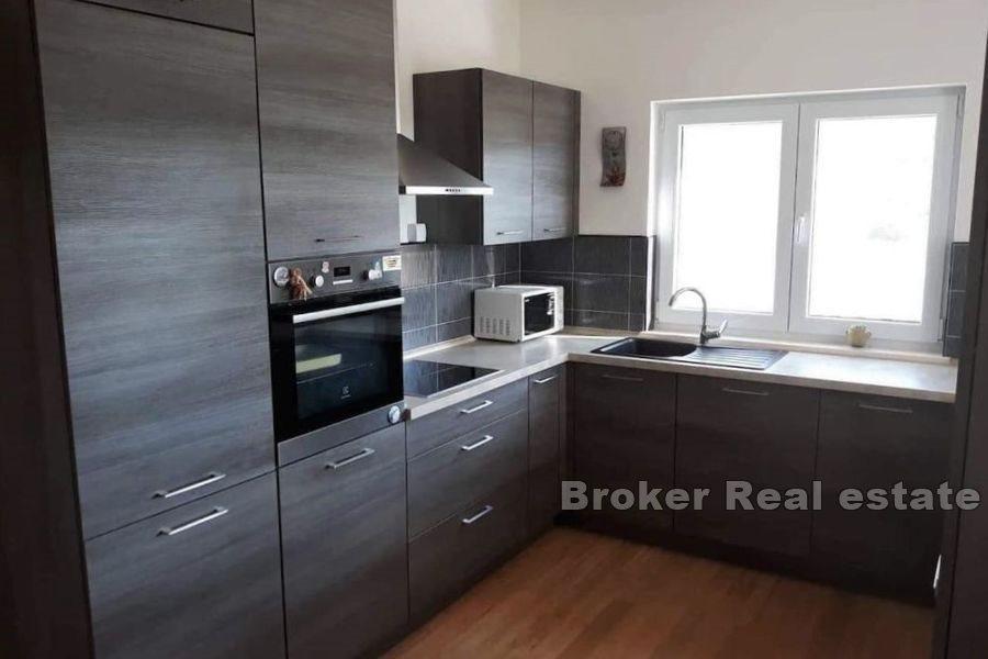 Marina - Samostojeća kuća sa zemljištem