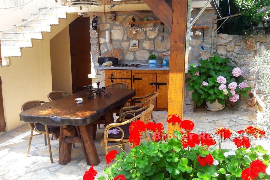 Otok Iž - Šarmantna kuća blizu mora