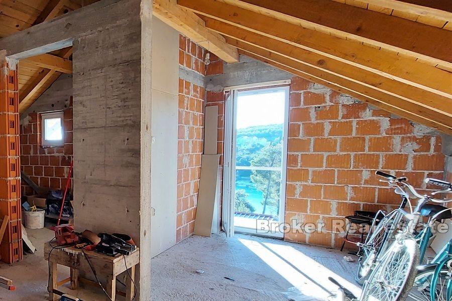 Ostrov Brač - Dom v tichej lokalite