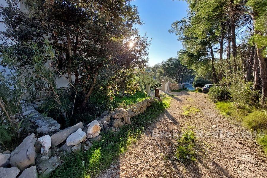 Ostrov Brač - Dom v tichej lokalite