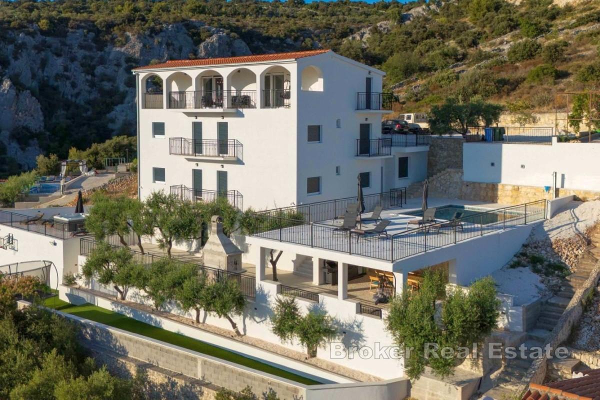 Nowoczesna willa blisko morza