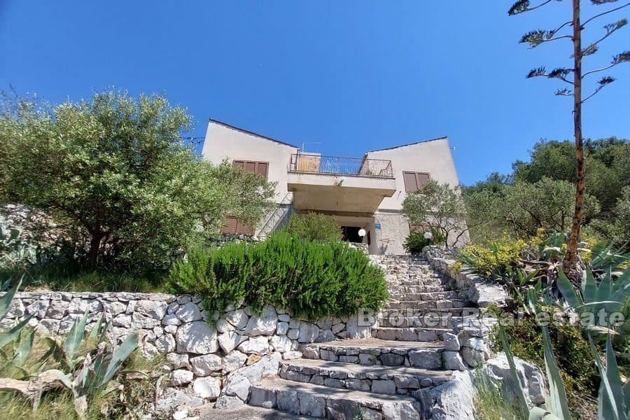 Trogir - Casa in prima fila sul mare