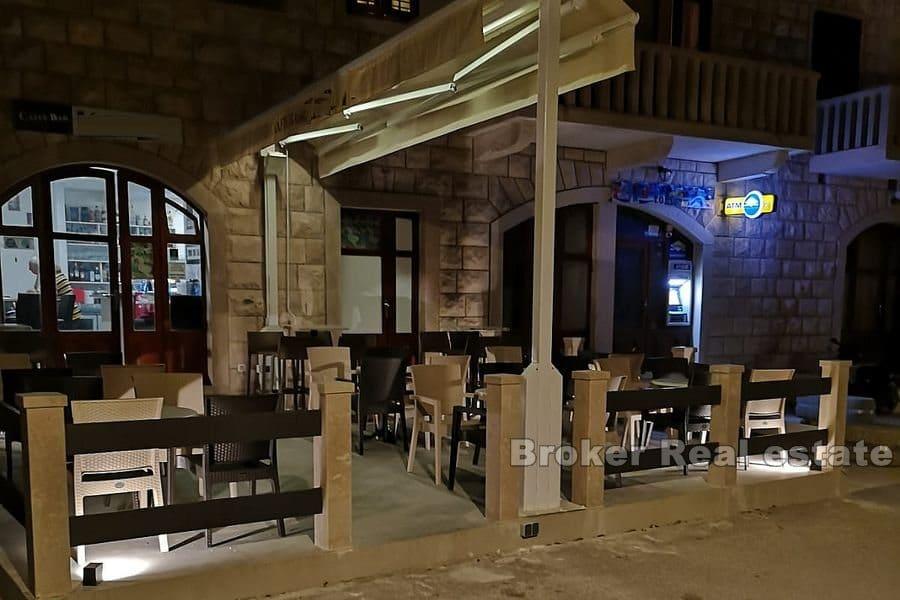 Brac - Przestrzeń biznesowa przy plaży