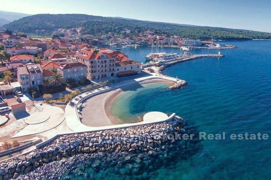 Brac - Przestrzeń biznesowa przy plaży