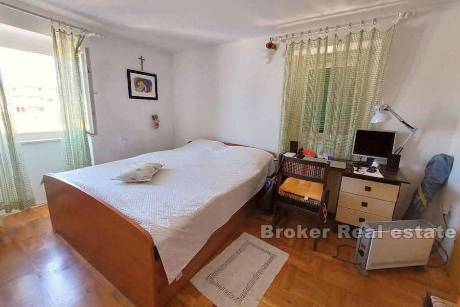 Niedaleko Sibenika - Kamienny dom nad morzem