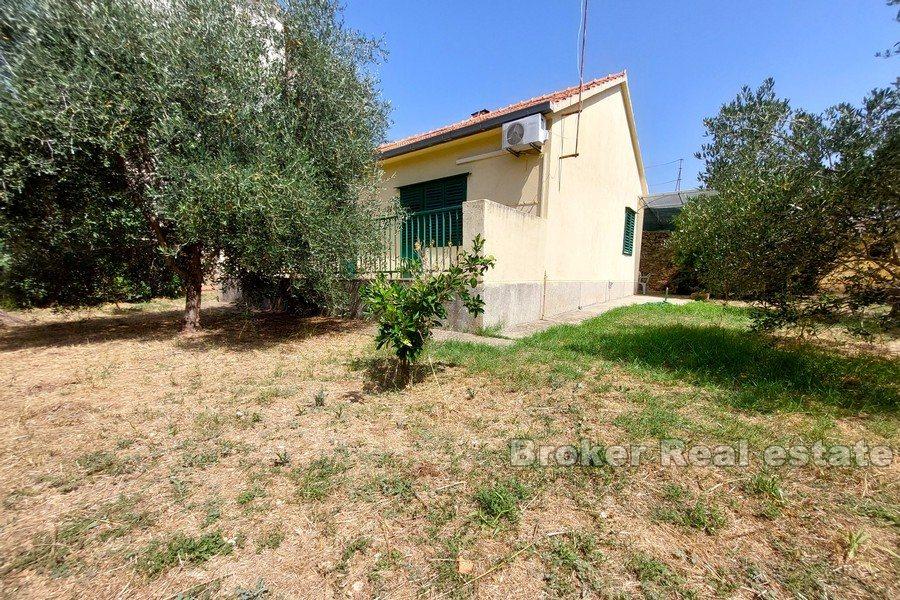 Ostrov Hvar - Jednopodlažný dom v blízkosti mora a centra mesta