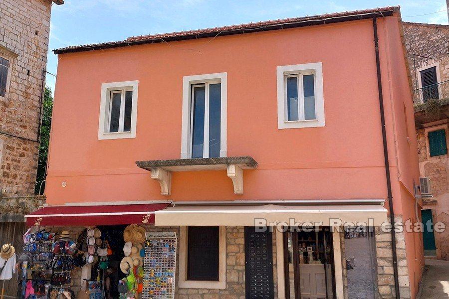 Île de Hvar - Appartements près de la mer