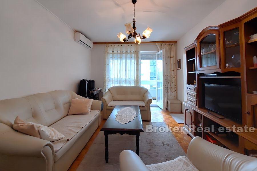 Omiš - To-roms leilighet med vakker beliggenhet