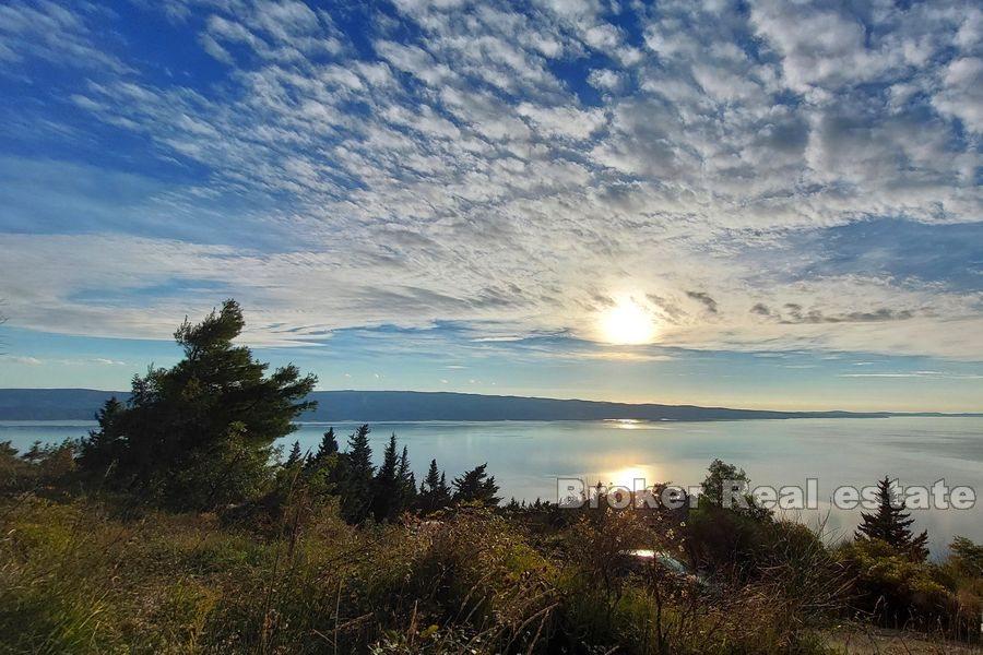 Omiš - Building plot with a panoramic view
