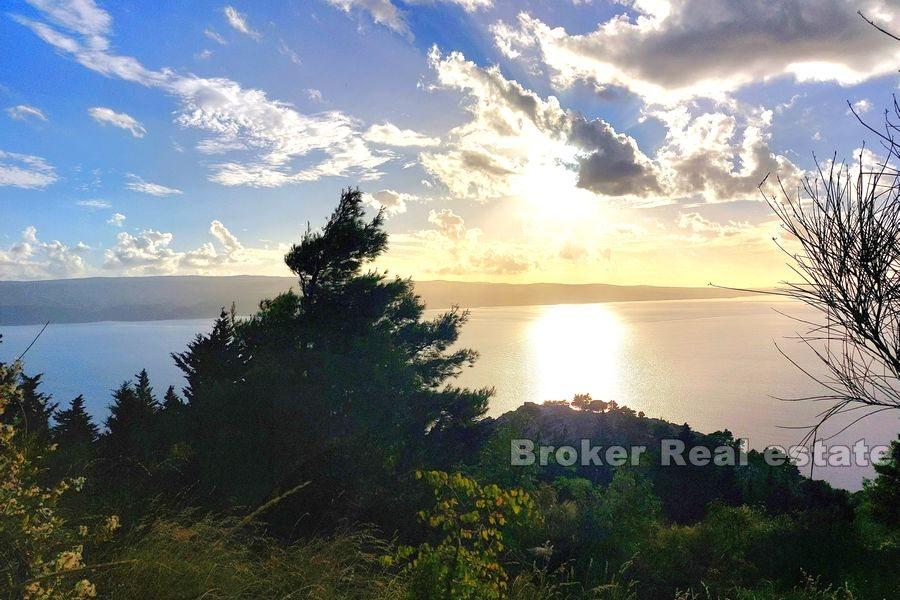Omiš - Building plot with a panoramic view