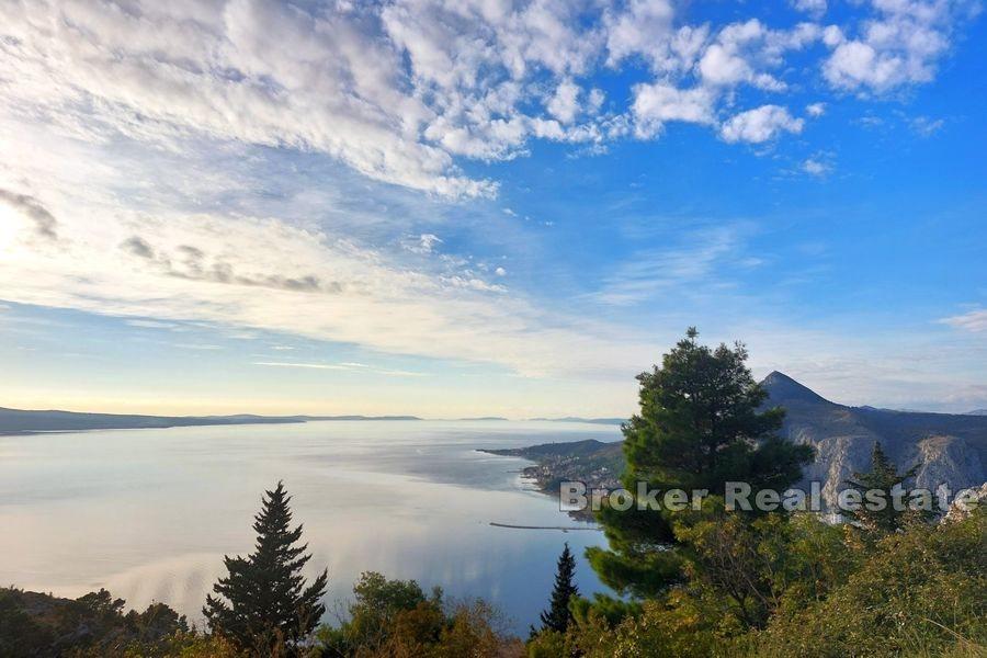 Omiš - Building plot with a panoramic view