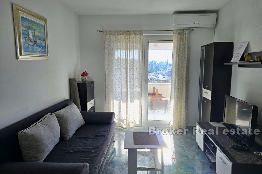 Rogoznica - Hus med havsutsikt, 70 meter från stranden