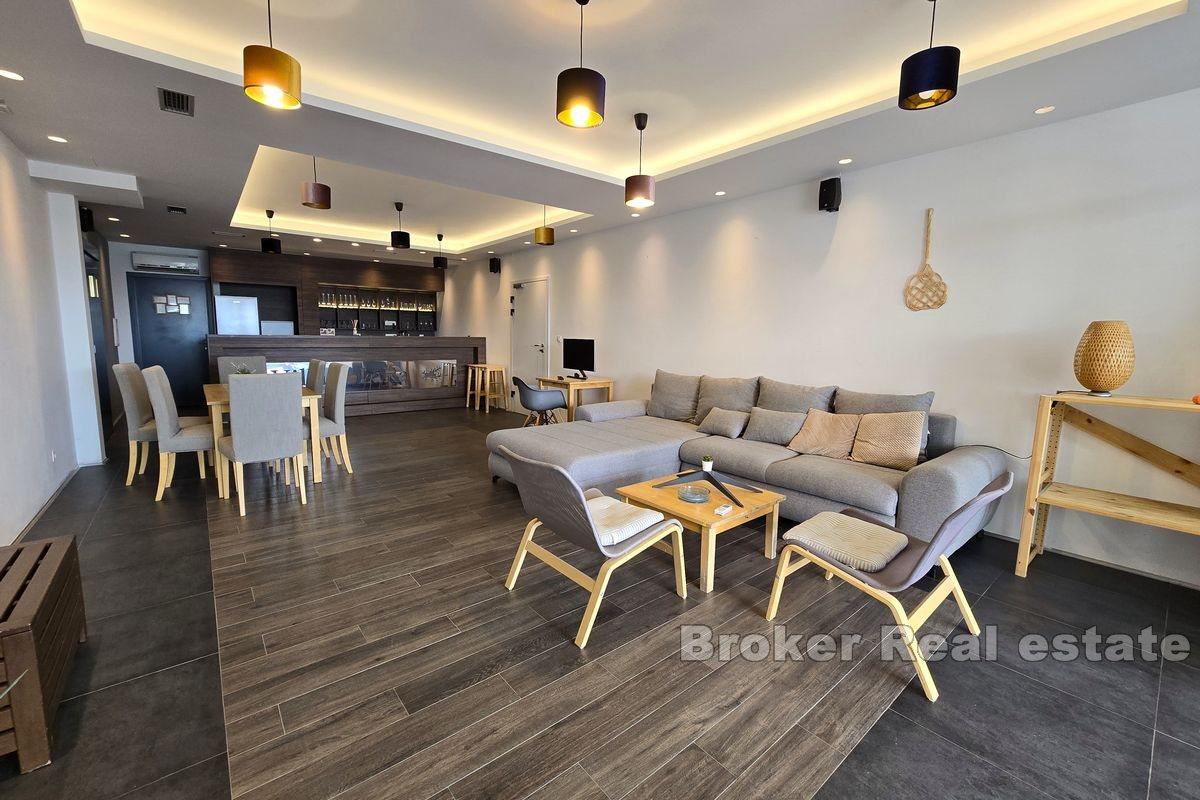 Omiš - Apartmán v modernom bytovom dome blízko mora