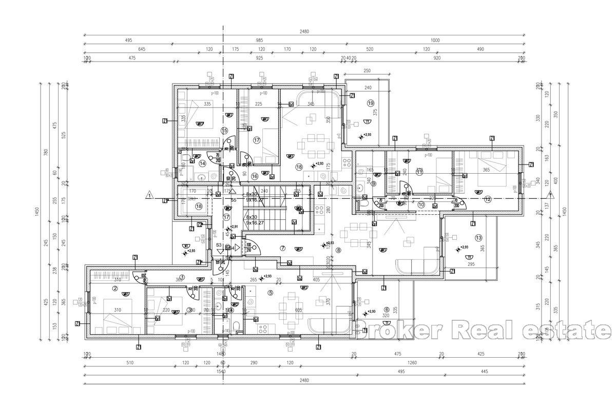 Apartamenty na ostatnim piętrze nowego budynku