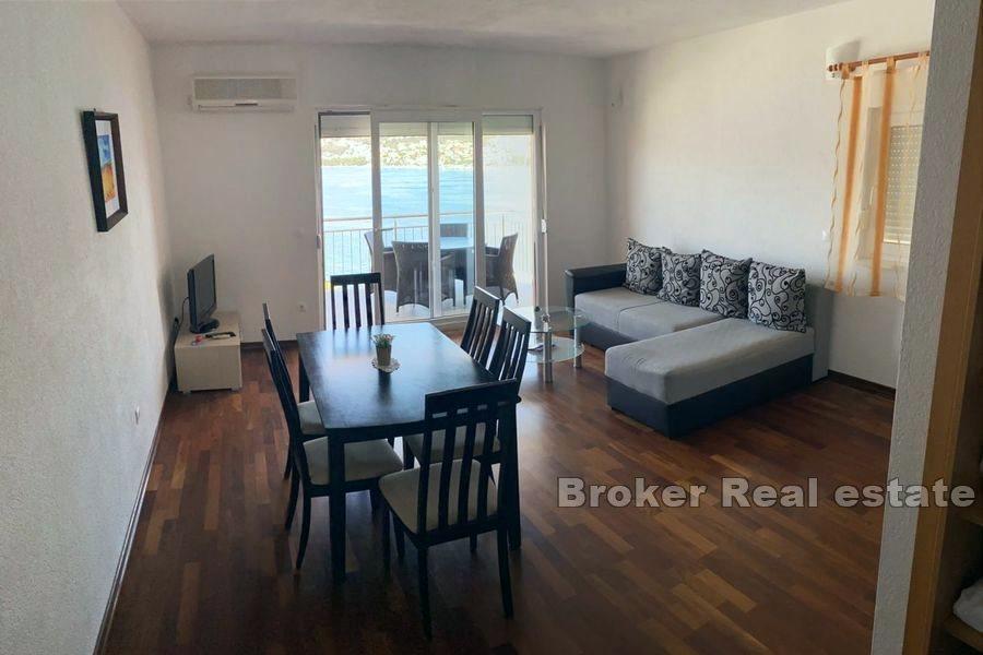 Øya Ciovo - Leilighetshus med havutsikt