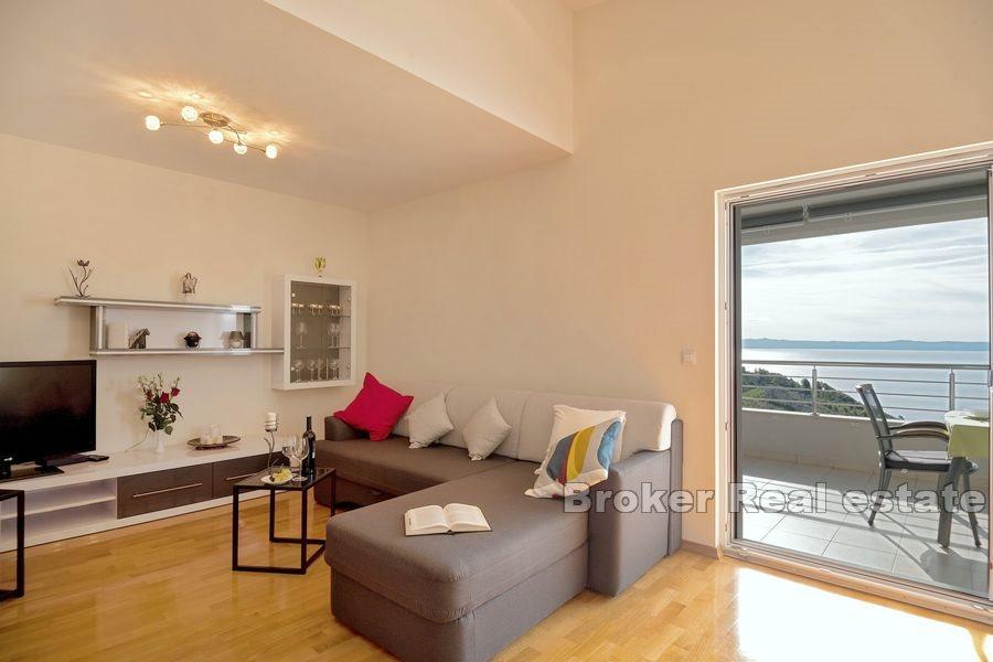 Makarska - House with pool and sea view