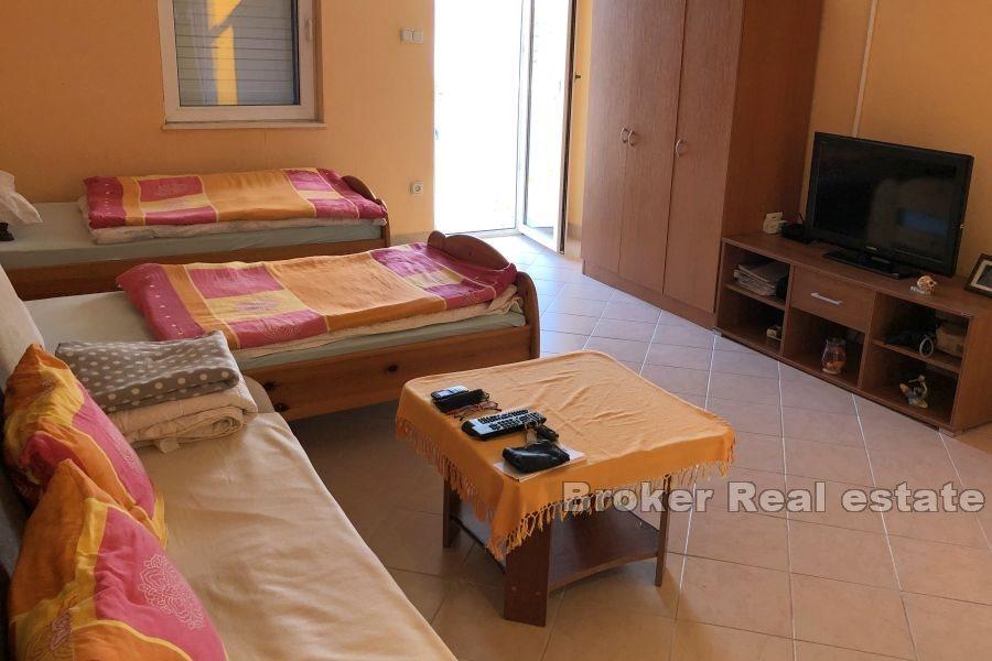 Rogoznica - Samostatně stojící dům s výhledem na moře