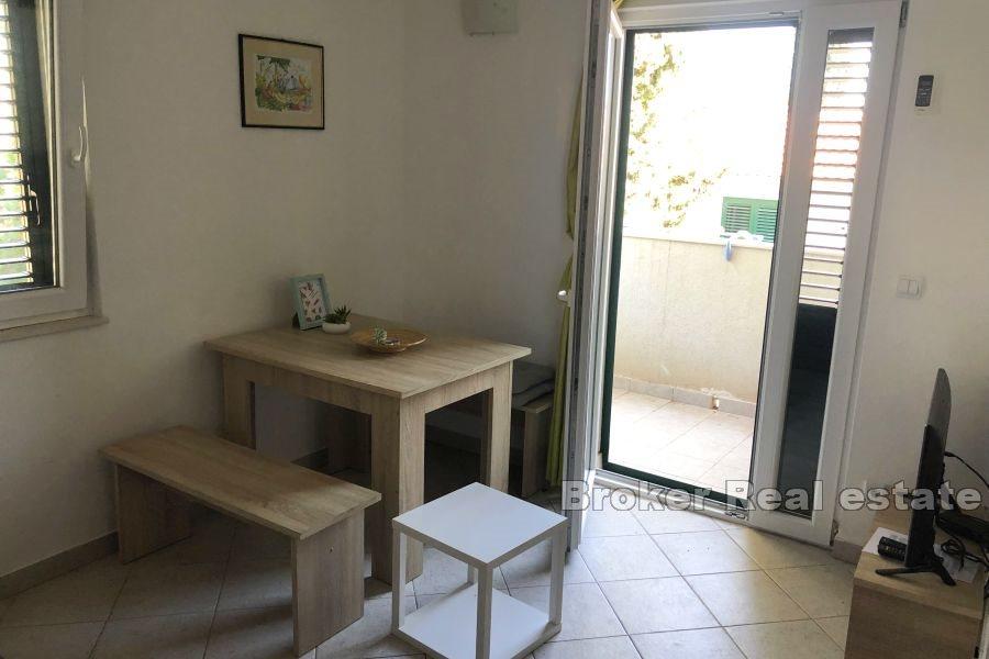 Rogoznica - Spaziosa casa con vista mare