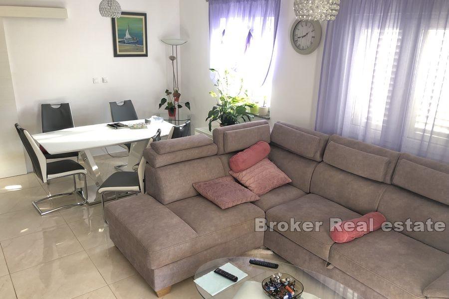 Rogoznica - Dom wolnostojący, pierwszy rząd do morza