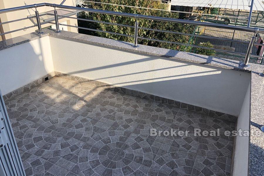 Rogoznica - Dom wolnostojący, pierwszy rząd do morza