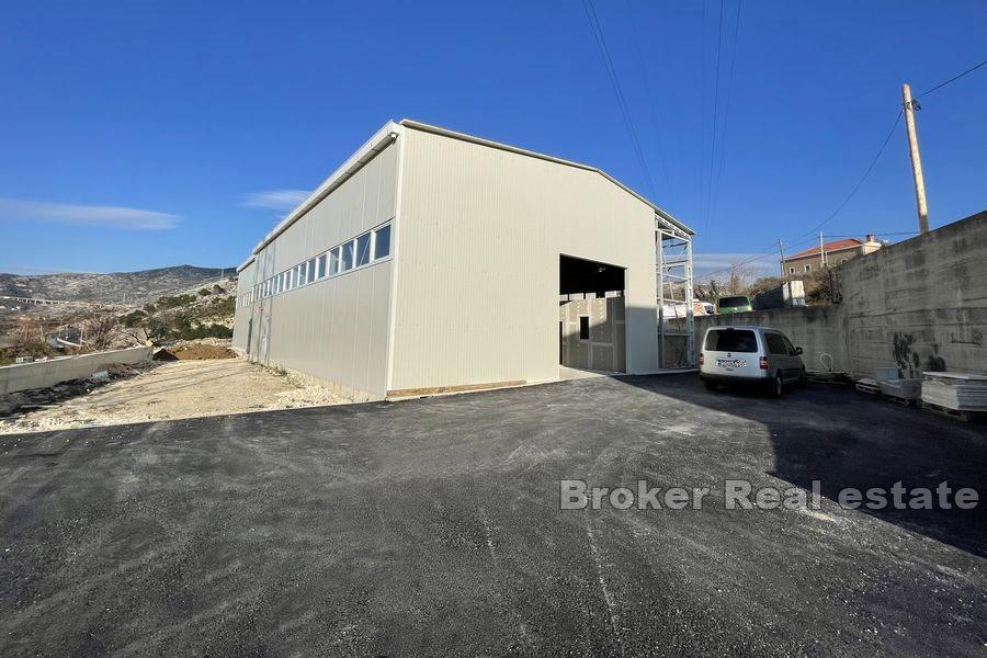 Split area - Commerce - espace de stockage