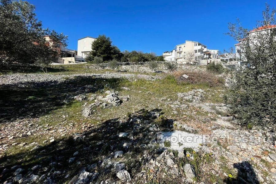 Ciovo - Terreno edificabile vicino al mare