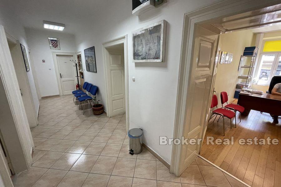 Split - Dobri, romslige forretningslokaler