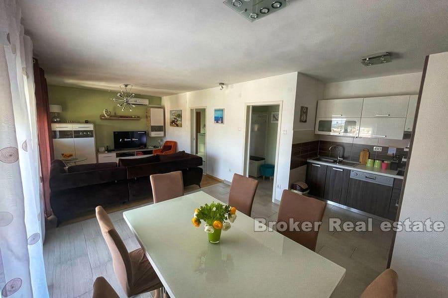 Trogir - Beautiful house near the sea