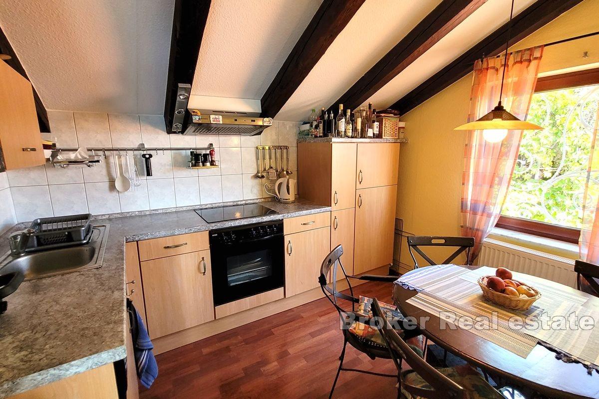Omiš - Casa con vista panoramica sul mare