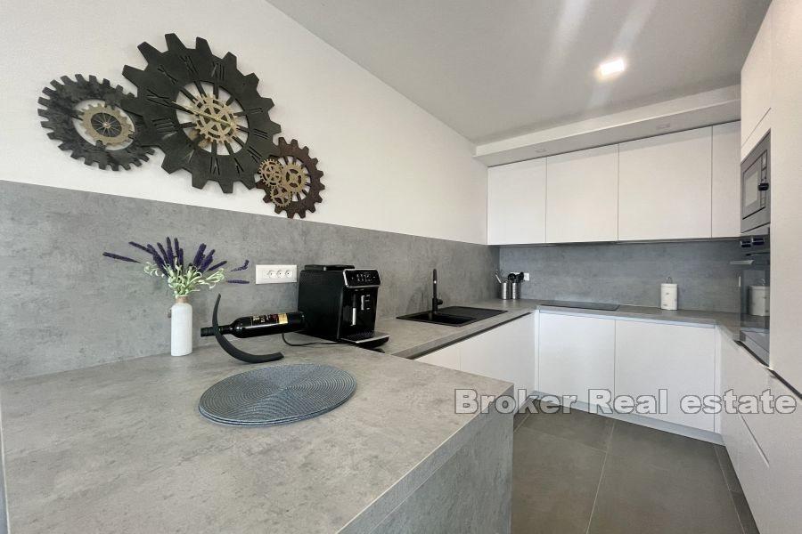 Vodice - Villa jumelée avec vue mer