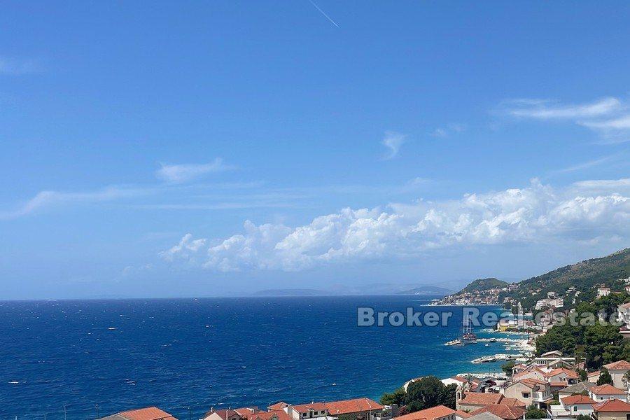 In der Nähe von Omiš - Grundstück mit Panoramablick auf das Meer
