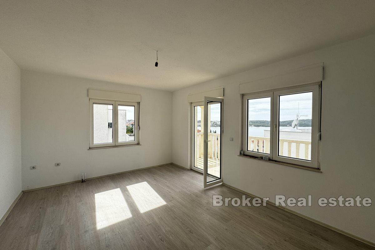 Geräumige Wohnung mit Meerblick