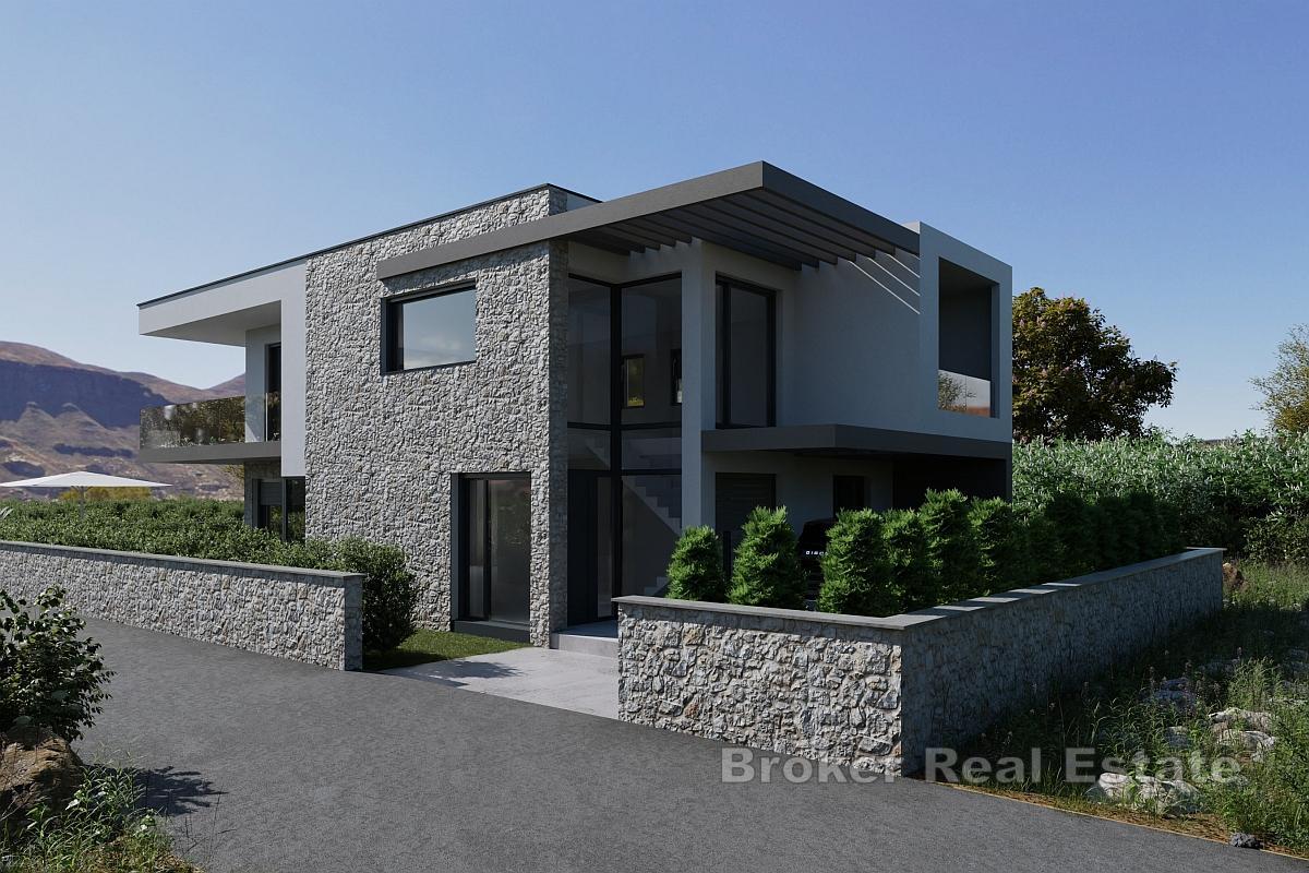 Villa mit Pool in ruhiger Lage